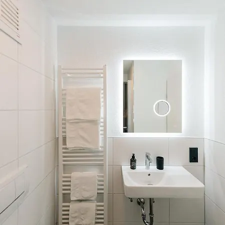 Apartment Modernes Blackforest Art 35 Qm Naehe Freiburg